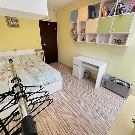 Cozy Várna